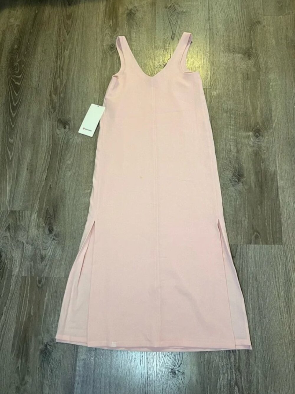 Lululemon V-Neck Midi Dress Pink Mist Size 0 (no tags - fair condition)